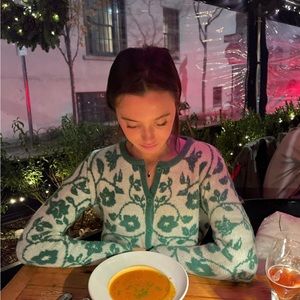 Green Zara Floral Sweater Sz Small Cardigan